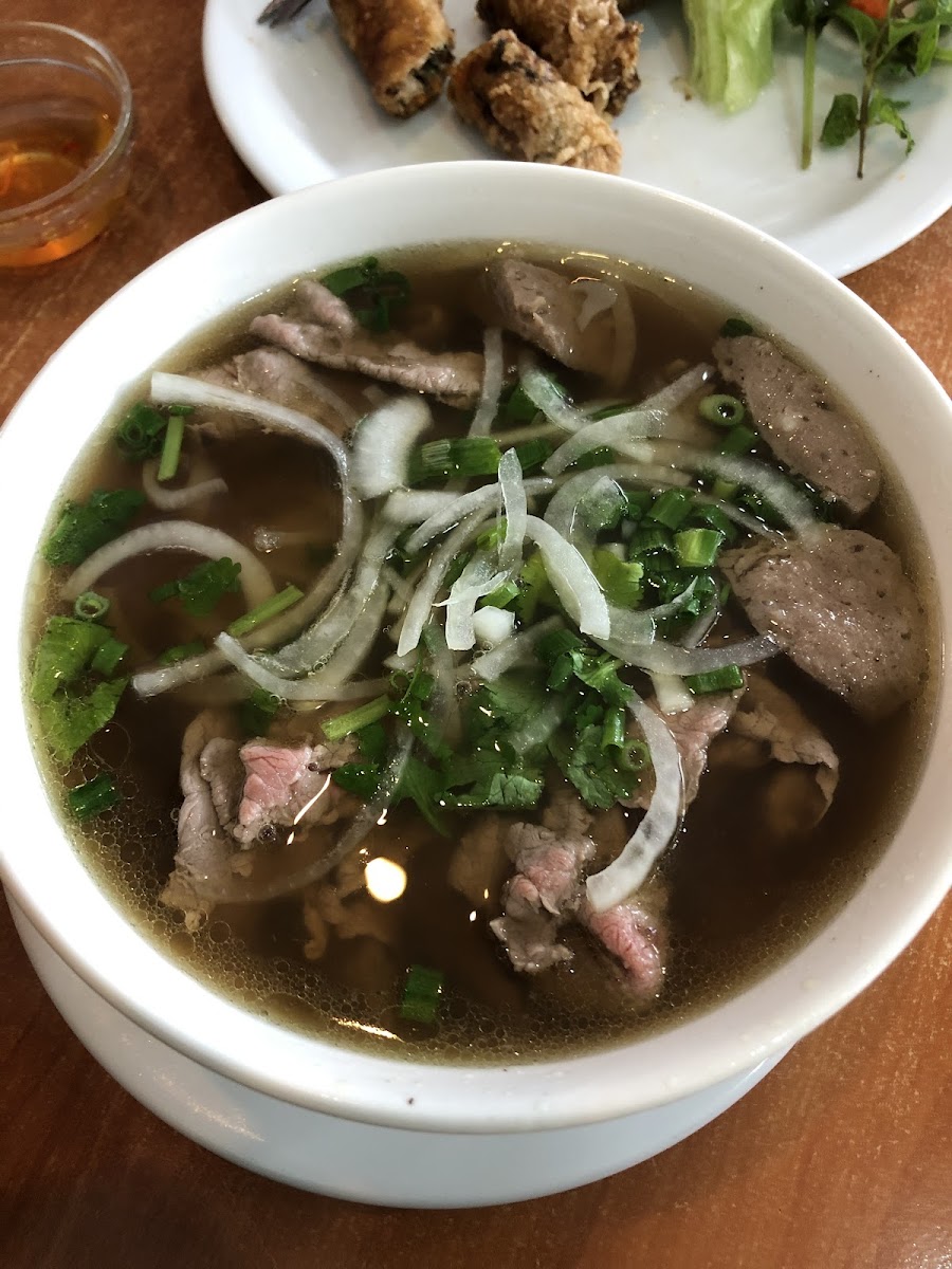 Bánh Rơi, Bánh Tầm